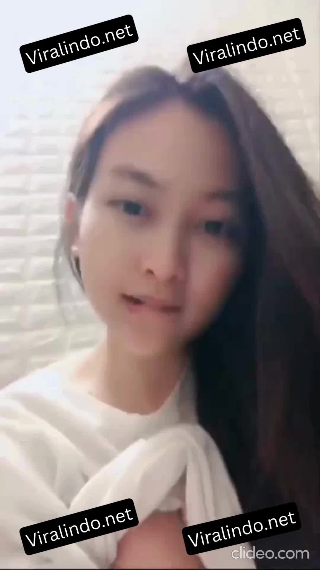 Tiktokers Neysa Spill Tetek Montok